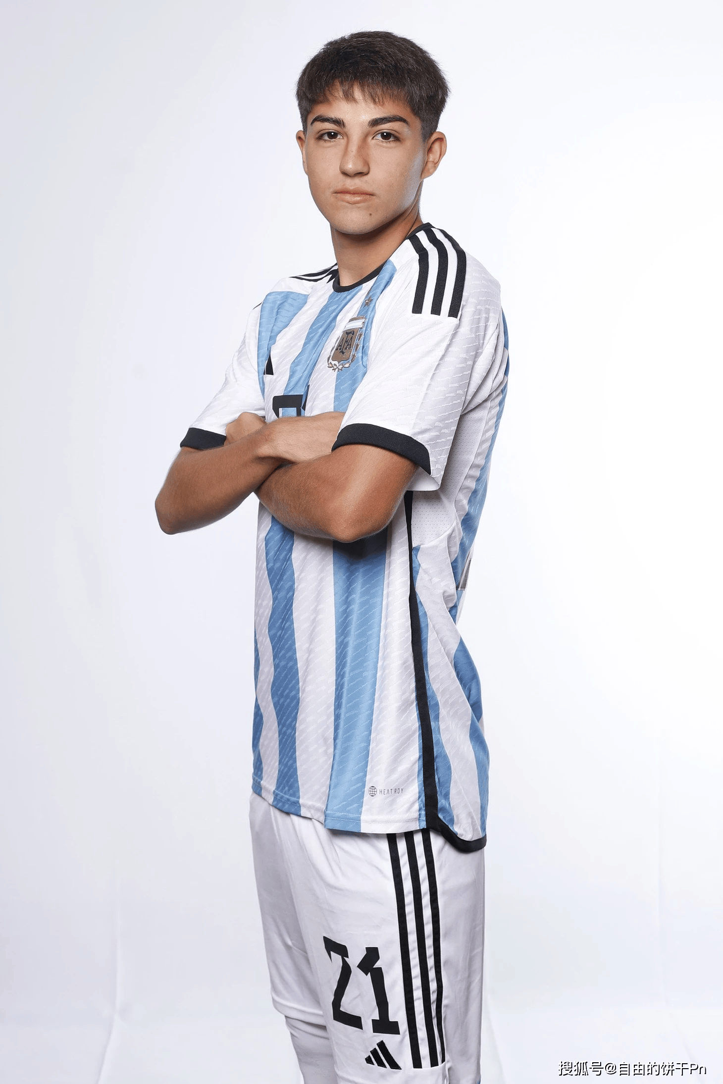 爱游戏体育-包含梅西新星领先优势明显表现突出，C9前途光明！的词条