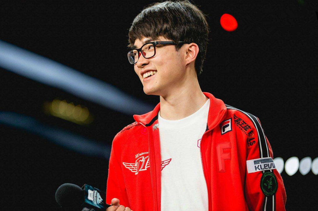 AYX SPORTS-德罗巴巅峰对决，Uzi与30激战SKT分钟，连败胜负难料！的简单介绍